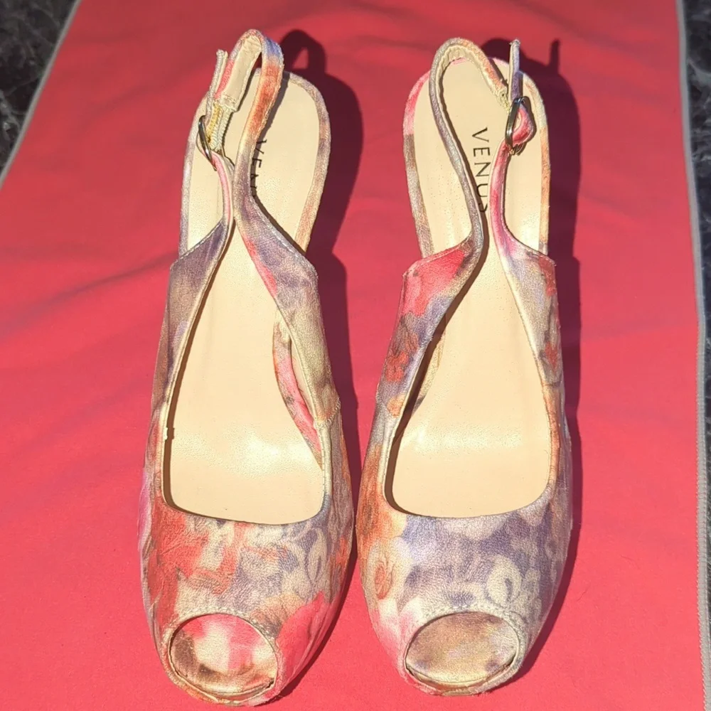 VENUS Floral Pastel Peekaboo Slingback Heels 9